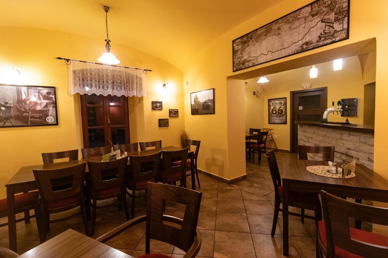 Penzion U Rizku Rapotín Exterior foto